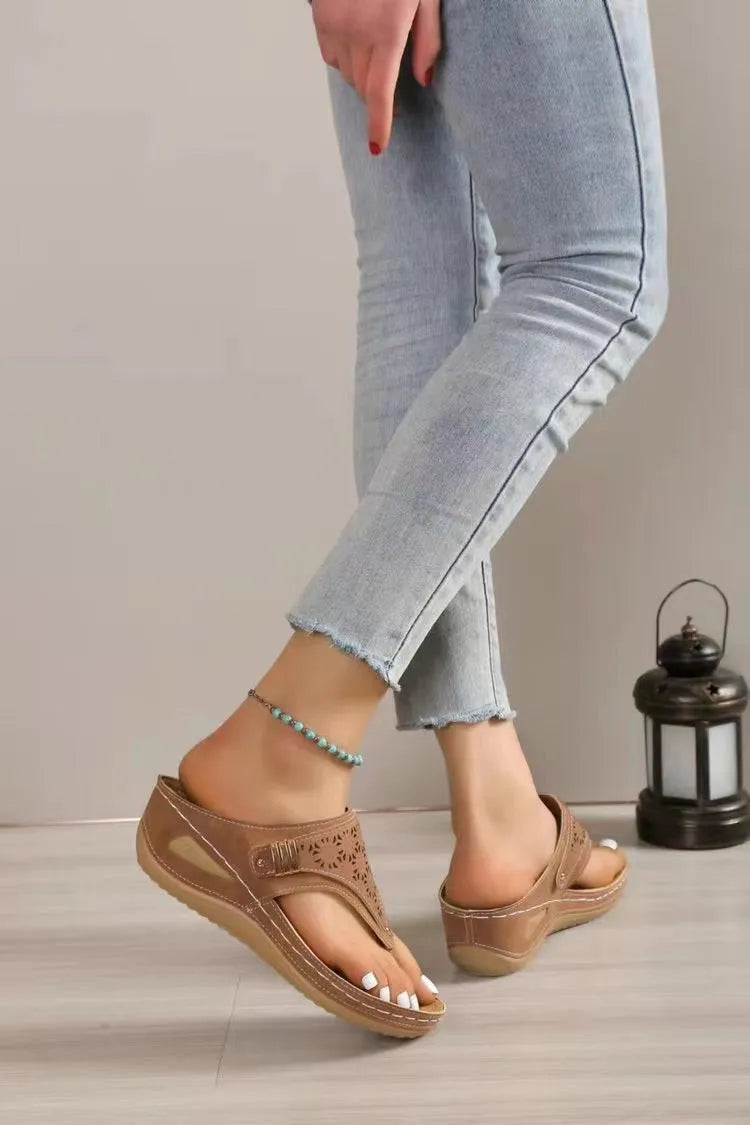 SOLENA™ - Sandales compensées confortables en cuir pour femmes – Élégance et bien-être garantis